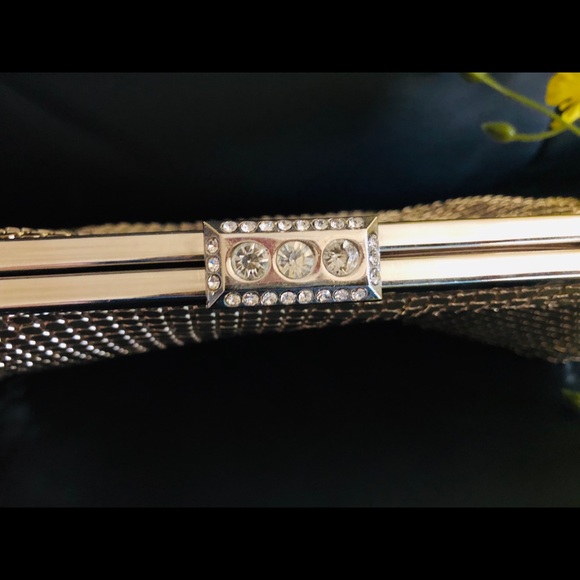 Purse - Picture 2 of 3